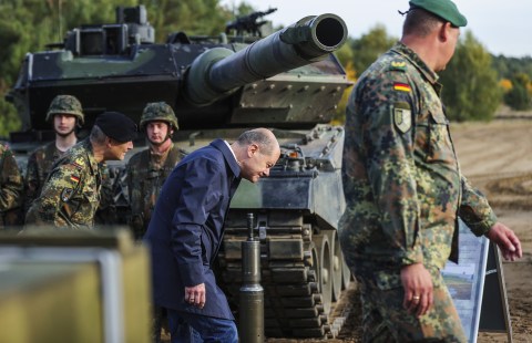 Germany would not stand in the way if Poland sends Ukraine Leopard tanks — minister