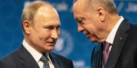Kyiv sceptical of Putin’s brief ceasefire offer as Erdoğan renews Ukraine peace push