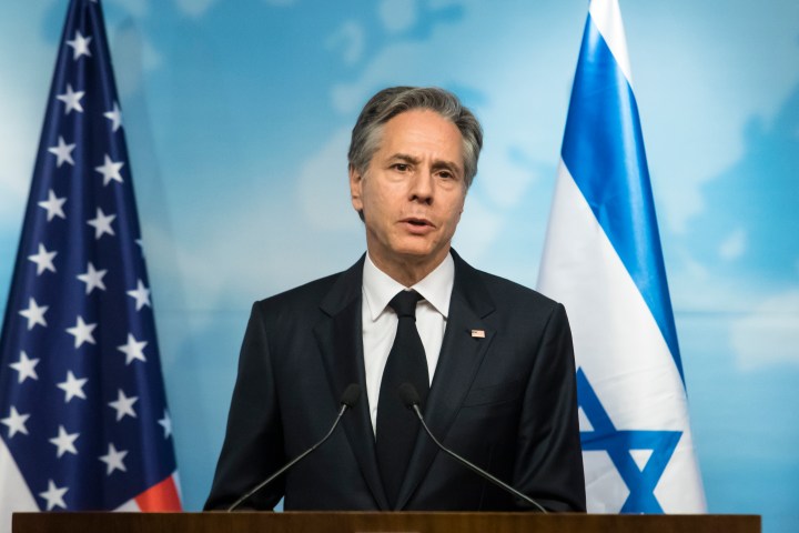 Blinken takes support for two-state solution to disillusioned Palestinians