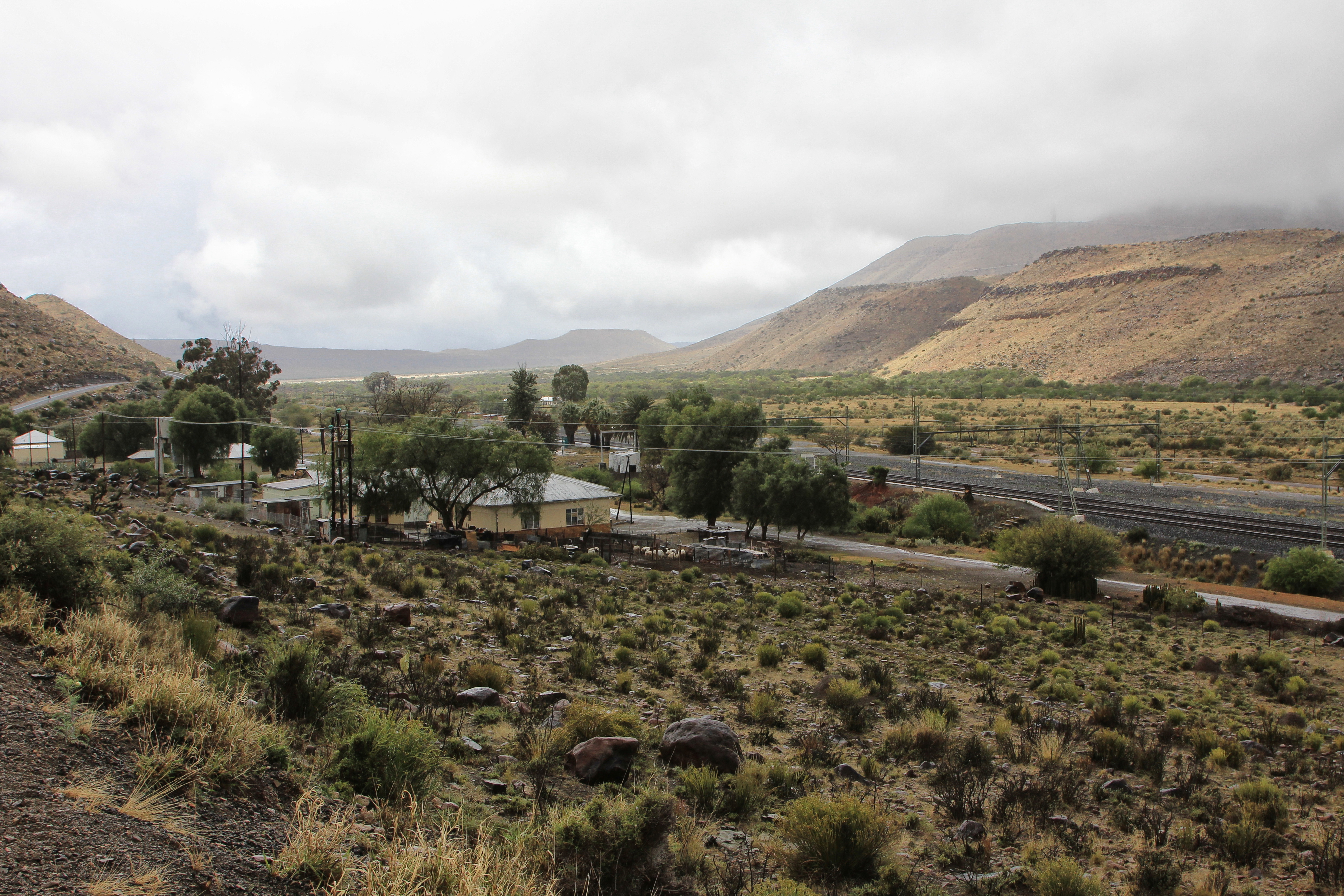 In the late Victorian era, Nelspoort Station used to buzz with visitors arriving to take healing from the fresh Karoo air. Image: Chris Marais