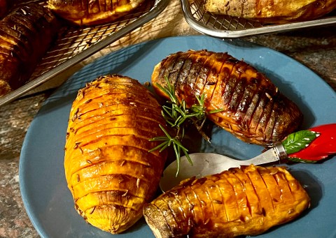 AirFryday: Hasselback sweet potatoes with Canadian maple syrup and toasted cumin