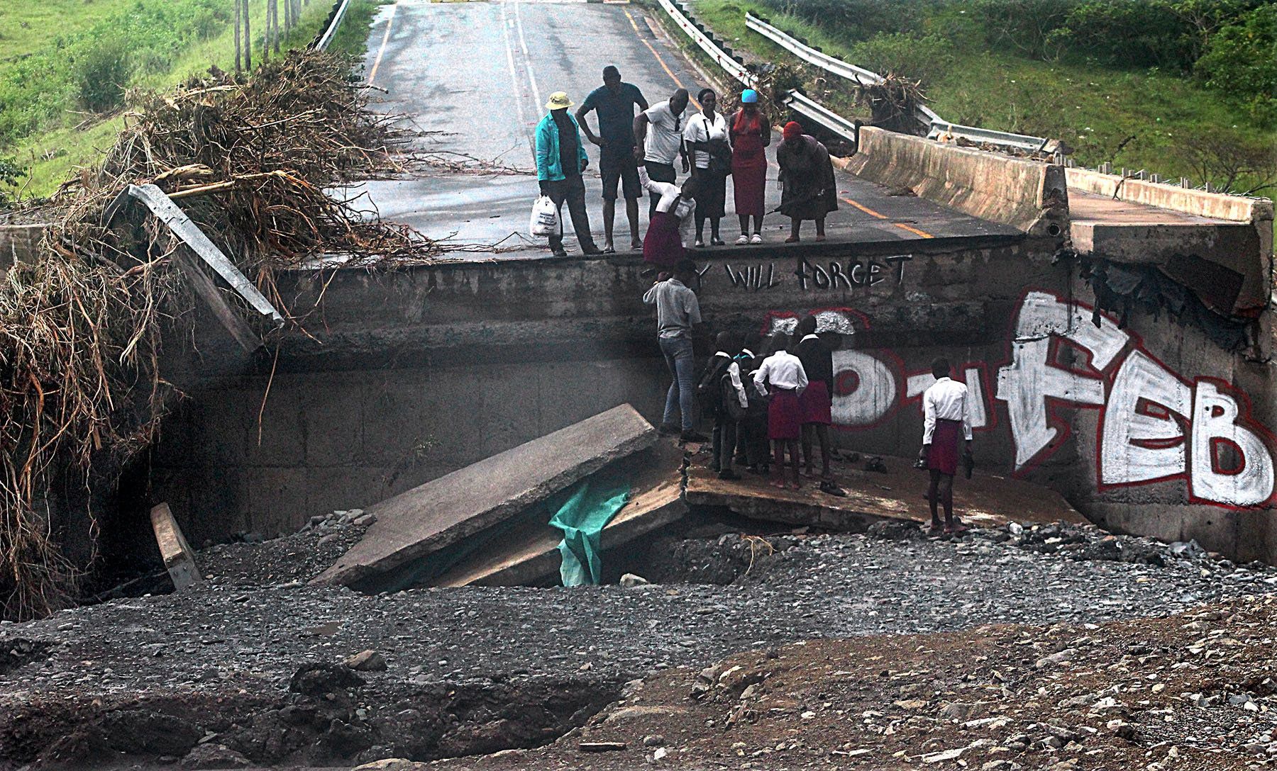 Eastern Cape communities pick up the pieces after killer floods surge through several towns