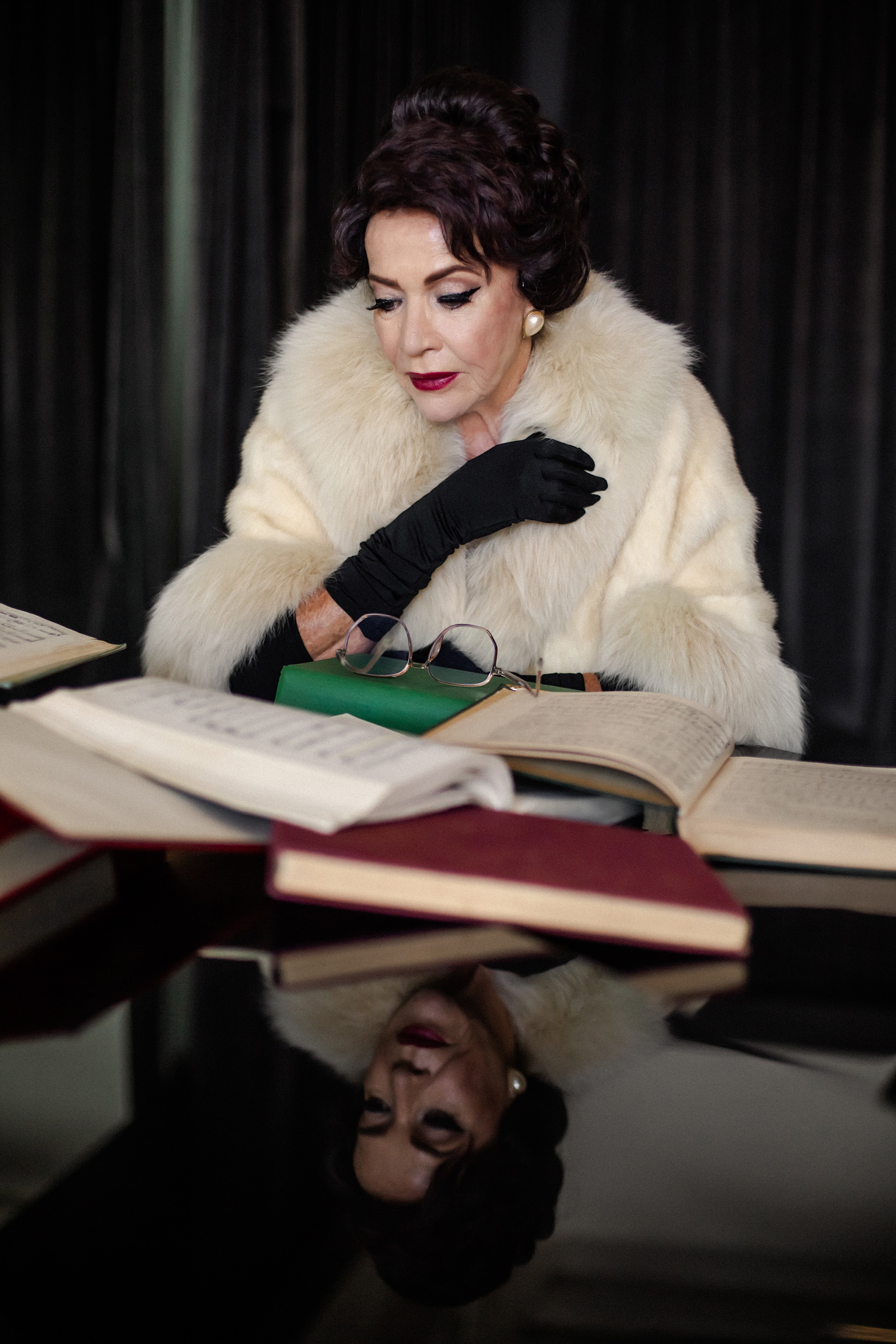 Sandra Prinsloo poses as 'Maria Callas in 'Master Class'. Image: Annène van Eeden