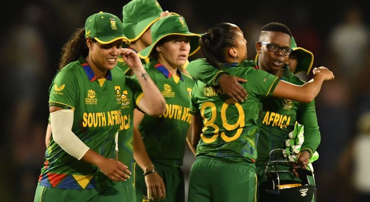 Proteas Women thump White Ferns to keep World Cup hopes alive