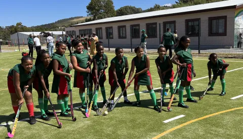 Learners in Sir Lowry’s Pass get a shot at sporting dreams after being gifted new netball and hockey pitch