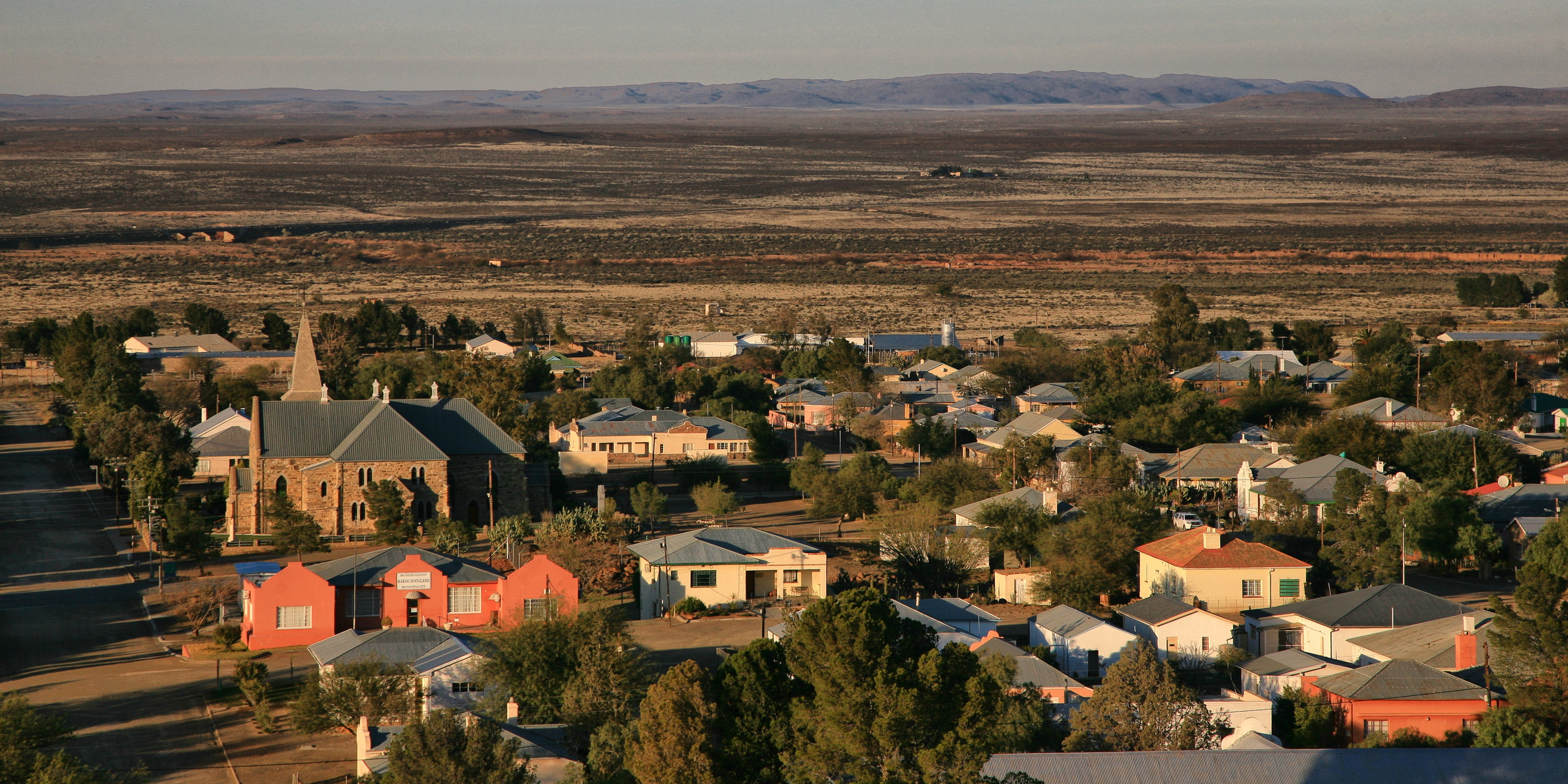 The Upper Karoo town of Williston waking up to a new day. Image: Chris Marais