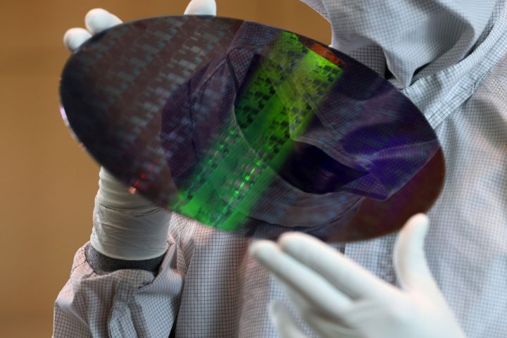 EU Advances €43 Billion Plan to Make More Semiconductors