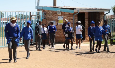 Khutsong pupils stage mass schools walkout over government inaction on sinkhole scourge 