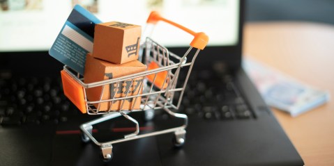 Retailers sink $1-trillion into digital but few manage to make e-commerce profitable