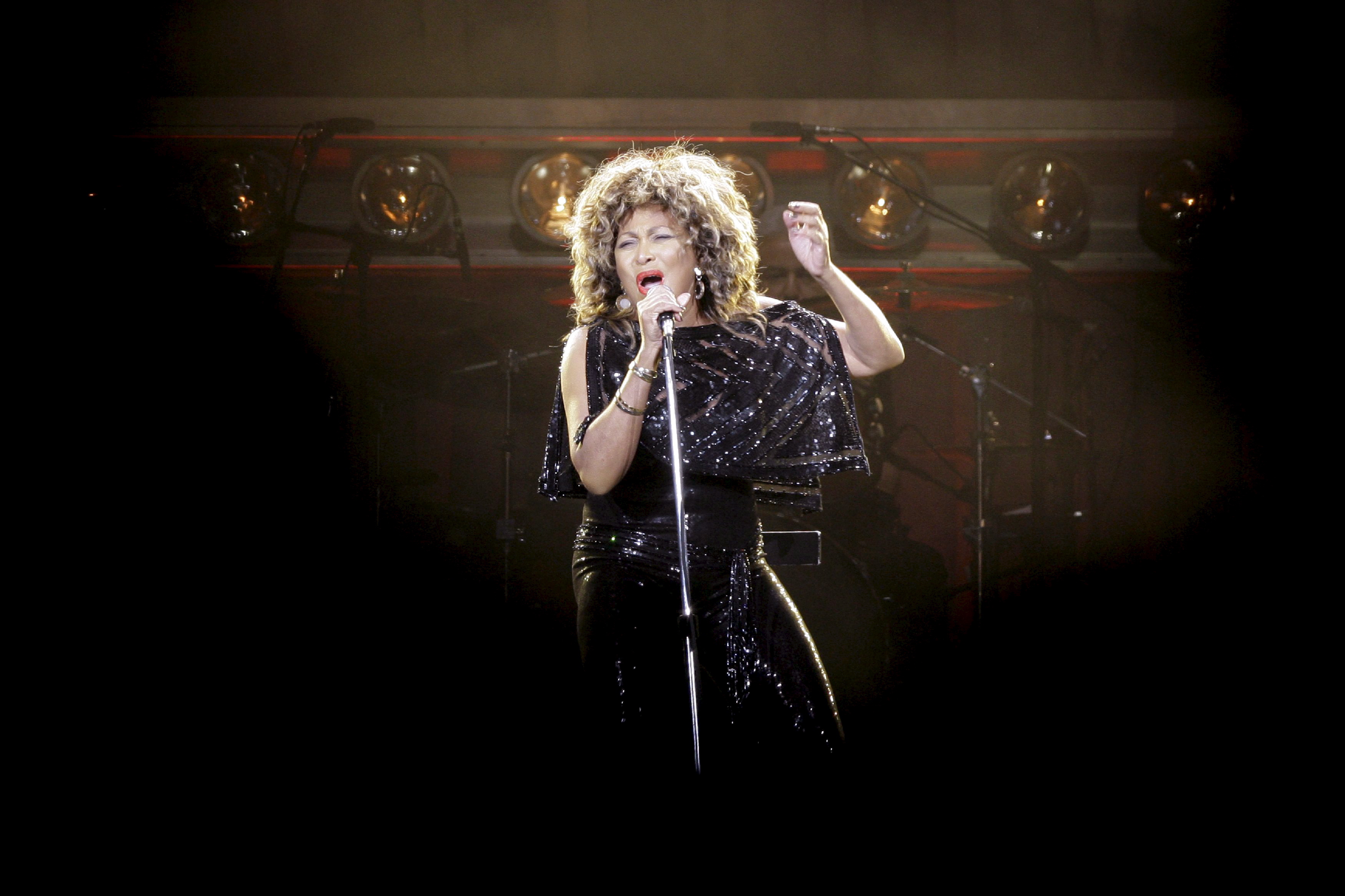 US singer Tina Turner performs on stage at the O2 World in Berlin during her concert, late 26 January 2009. EPA/BRITTA PEDERSEN