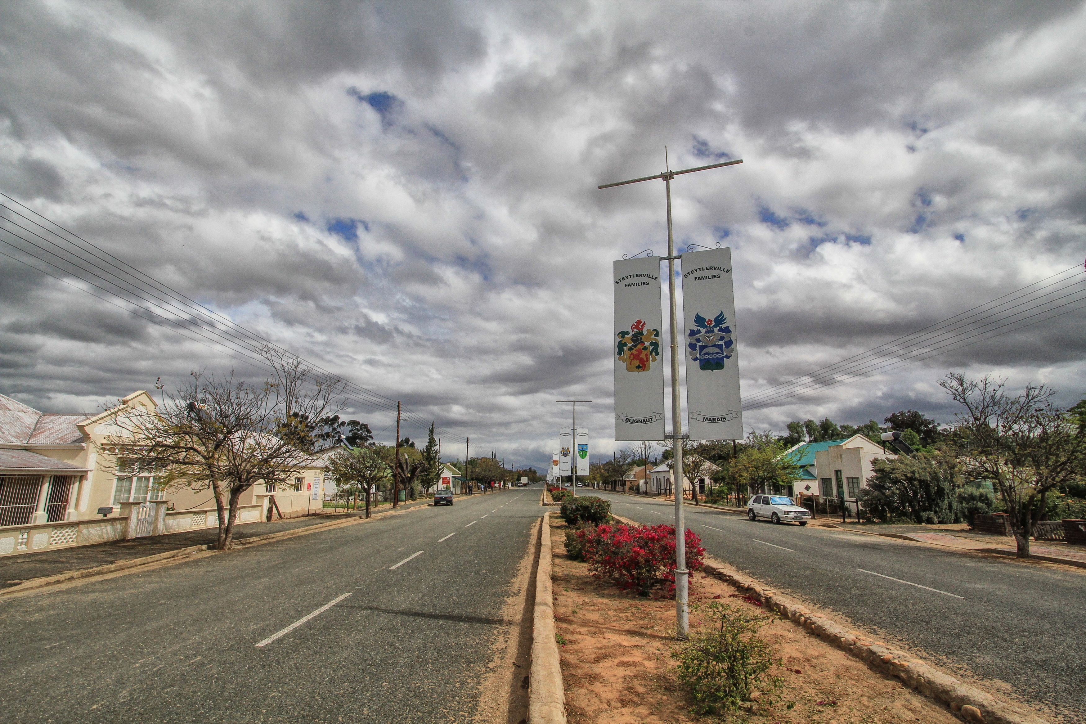 One of the widest main streets in South Africa is to be found in Steytlerville. Image: Chris Marais