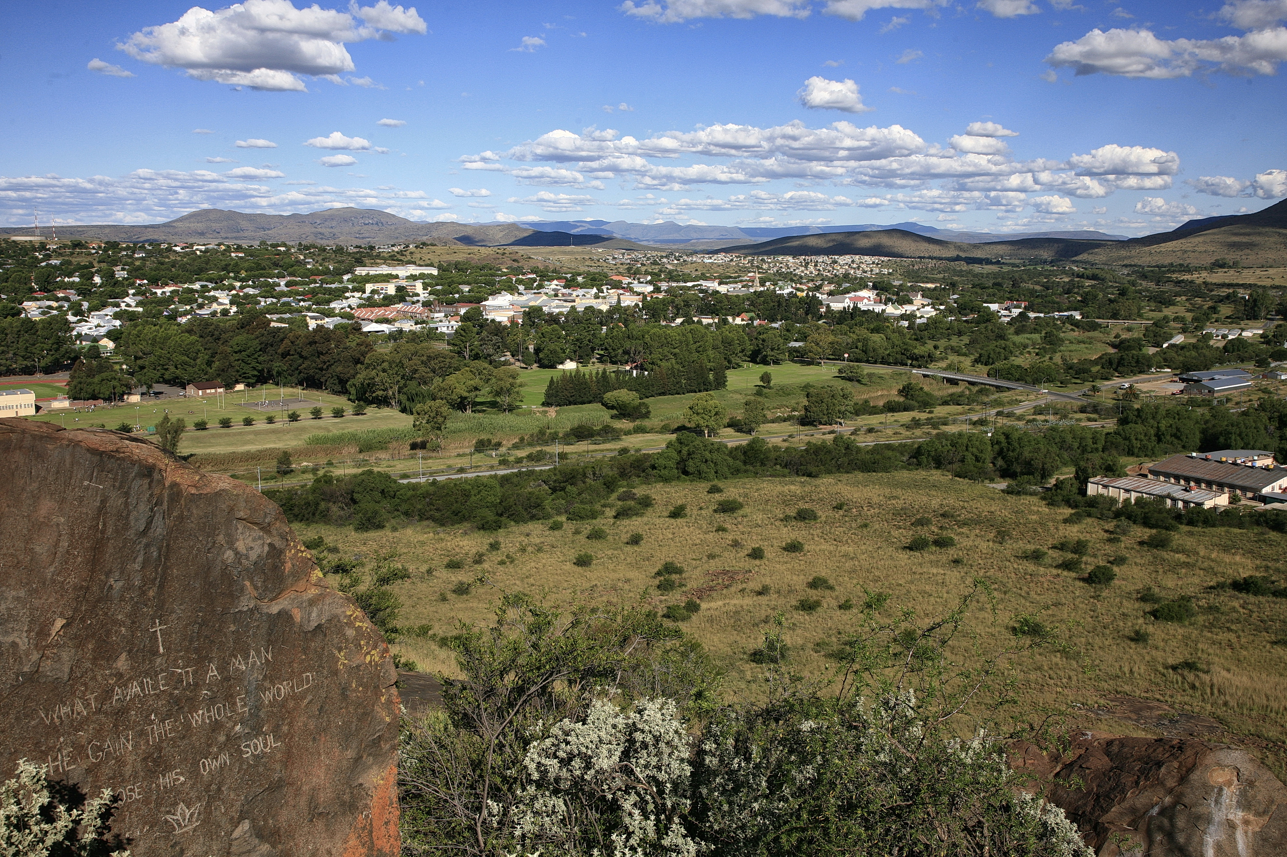 “What availe (sic) it a man that he gain the whole world but lose his own soul.” – a biblical quote on Oukop overlooking Cradock, said to be the handiwork of a British soldier. Image: Chris Marais