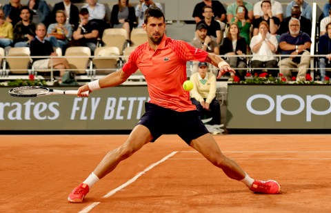 Tsitsipas, Alcaraz cruise into French Open third round, Djokovic political row intensifies