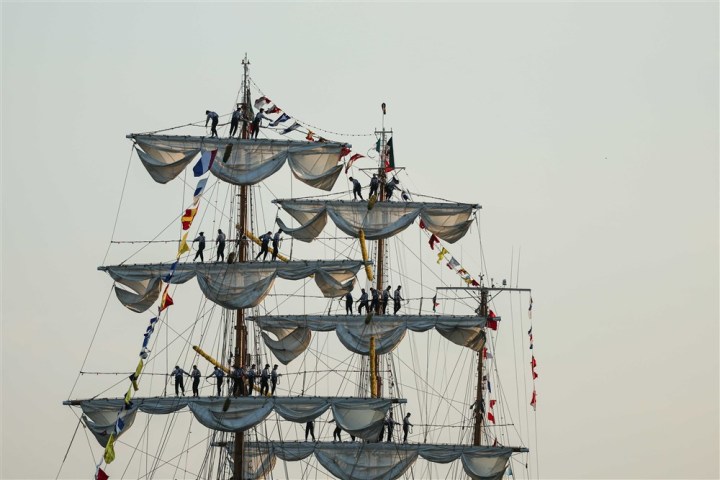 Armada of Freedom maritime festival starts in Rouen, and more from around the world