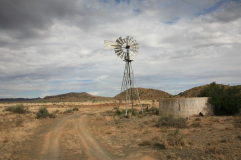 Wind pump safari in the Karoo Highlands