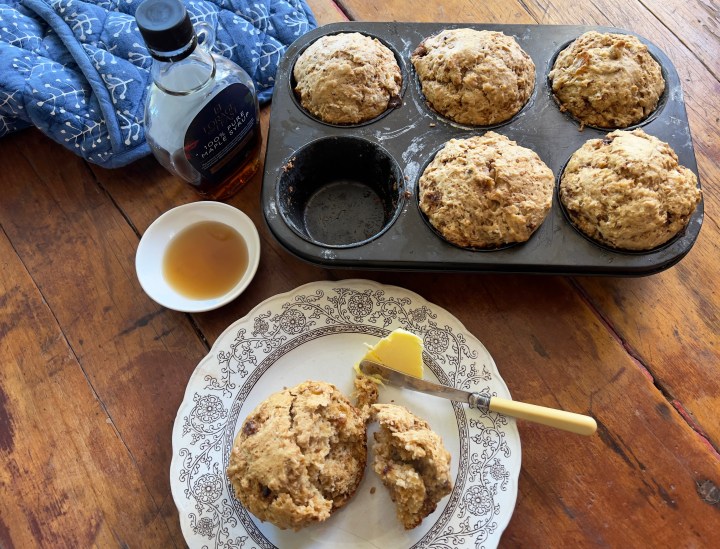 Lekker Brekker Monday: Sultana & maple muffins