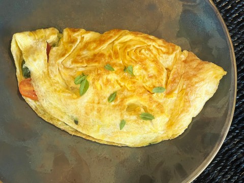 What’s cooking today: Tomato, cheese & basil omelette