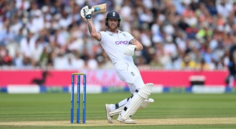 Inspired Stokes falls short in Australia’s down-to-the-wire win at Lord’s