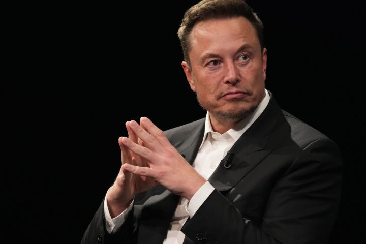 Elon Musk Wades Into South African Politics With Post Blasting Controversial Chant