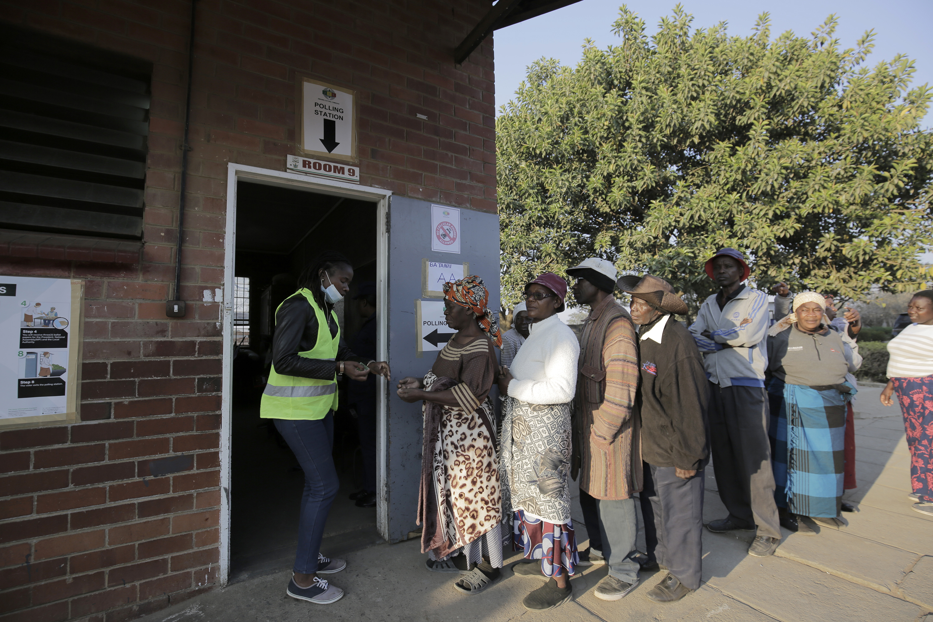 Zimbabwe voters