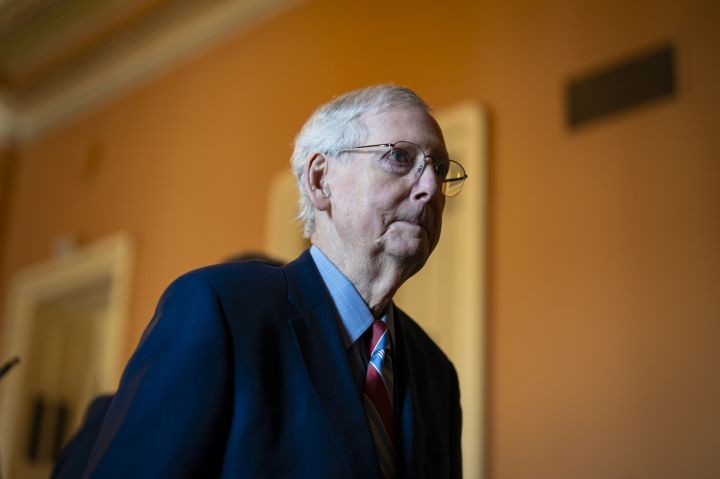 McConnell Returns to Senate as Test Sees ‘No Evidence’ of Stroke
