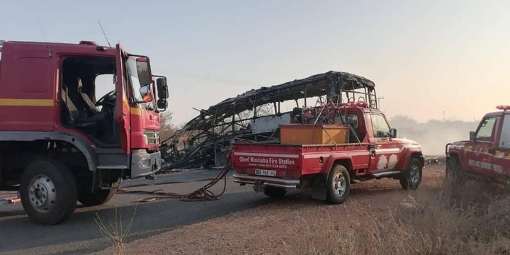 Crash kills 18 construction workers from De Beers’ new Venetia mine in Limpopo