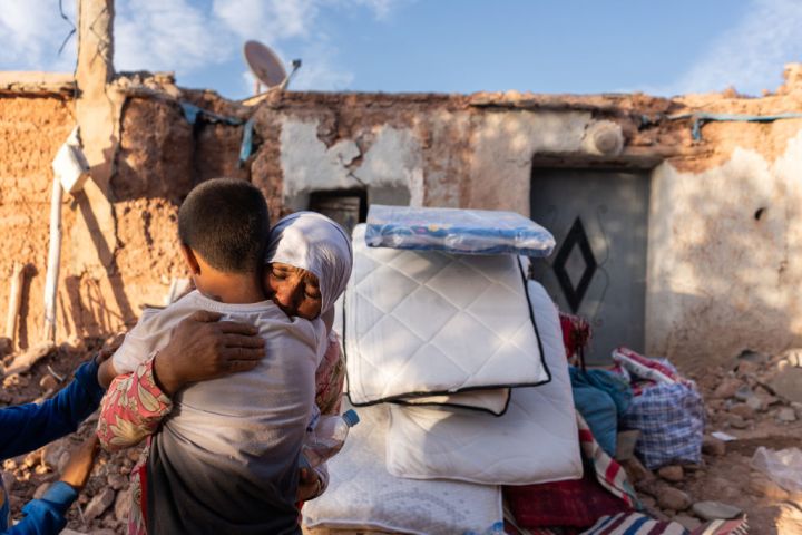 Morocco earthquake death toll passes 2,800, survivors camp outdoors