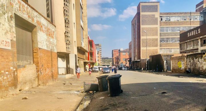 Joburg ‘dark buildings’ owners blame City for hijacking crisis and lack of emergency accommodation