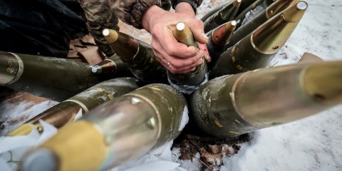 Kyiv foils $40m artillery shell embezzlement scam; Zelensky reveals income in transparency bid