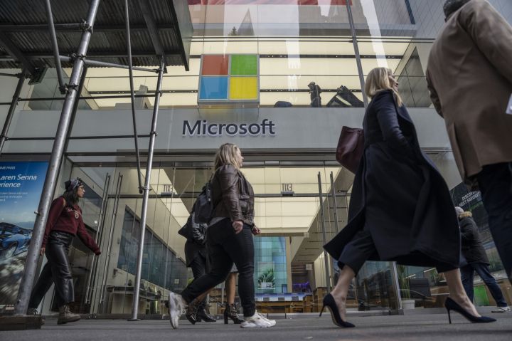 Microsoft Hits $3 Trillion Value, Cementing Strength of AI Rally