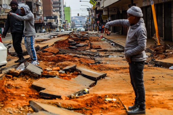 ‘Acting with speed’ – City of Joburg announces R196m to rebuild Lilian Ngoyi Street, six months later