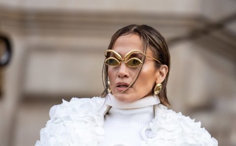 Celebrities and fashion insiders arrive at Paris Fashion Week for Schiaparelli show, and more from around the world