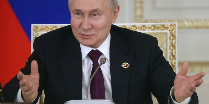 Putin takes hard line on Ukraine in Tucker Carlson interview