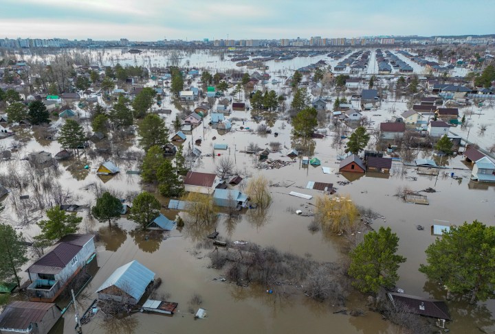 Russian city calls for a mass evacuation due to rising flood waters