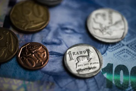 South Africa Assets Soar on Growing Odds of Stable Coalition