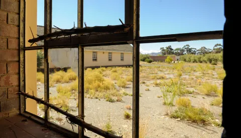Touws River, gateway to the Karoo — an old railway town beset by unstable politics
