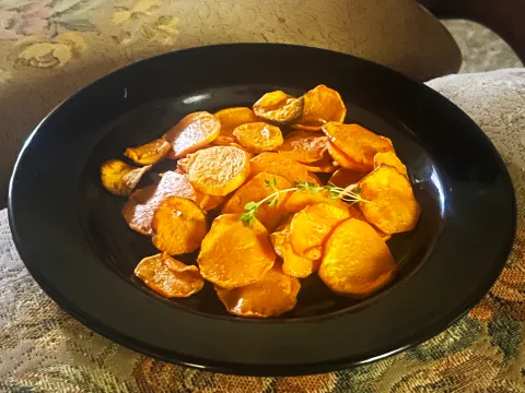 Tony Jackman’s sweet potato scallops, an ideal side dish, photographed in Die Boekehuis in Calvinia. (Photo: Tony Jackman)