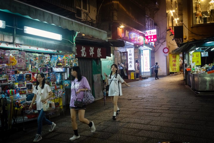 China’s thrifty travellers show consumer confidence is weak