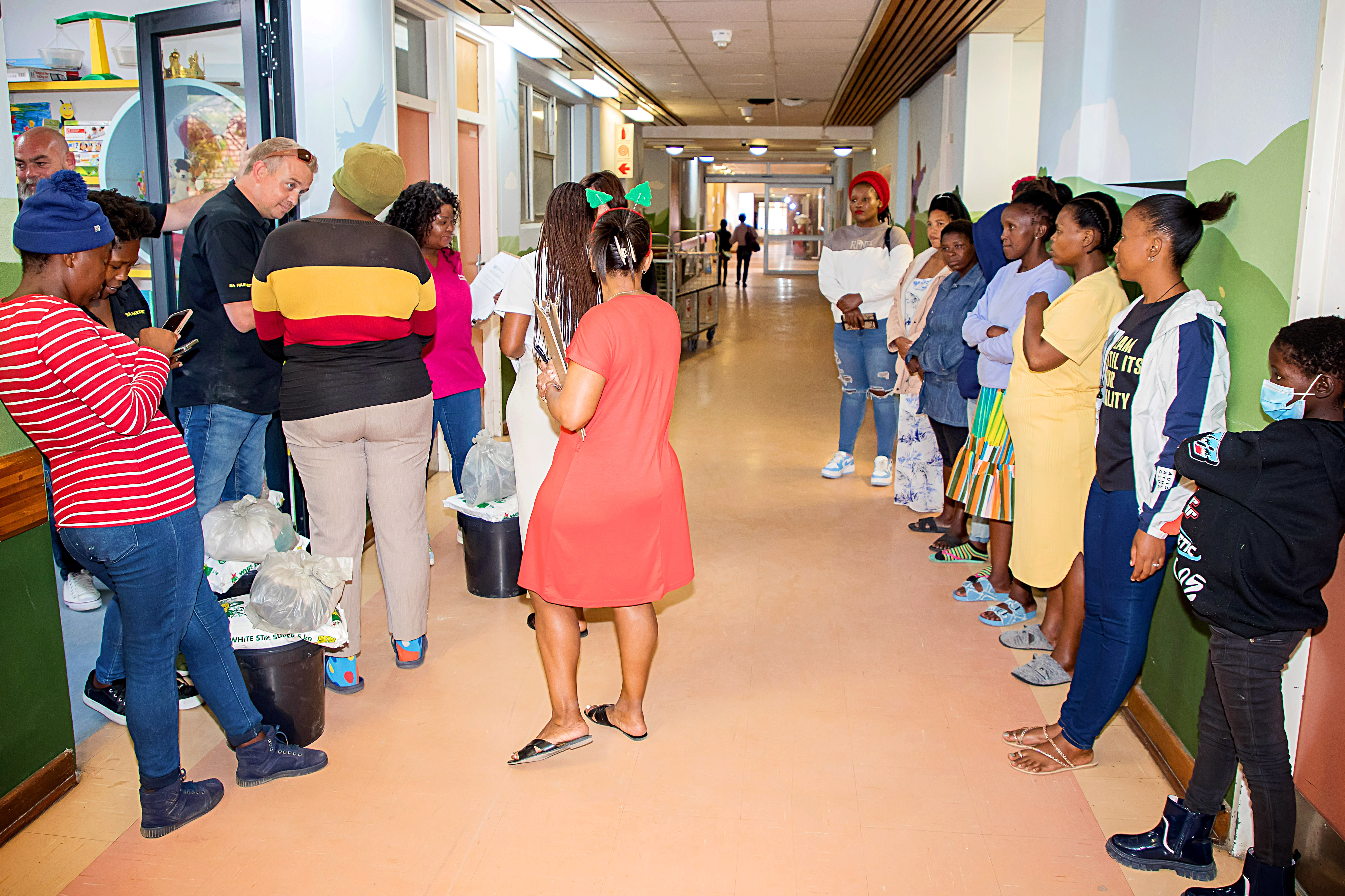 patients food parcels sa harvest daily maverick