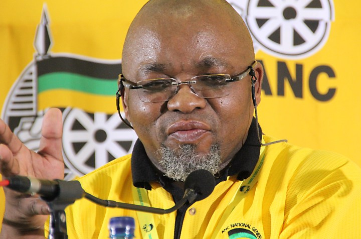 Reporter’s notebook: Gwede Mantashe scores first round to Manyi
