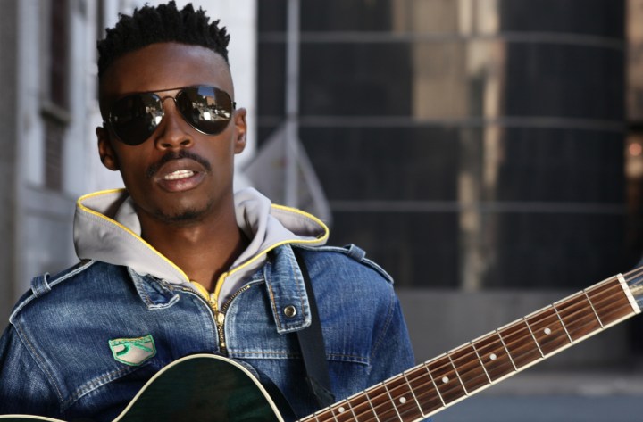Bongeziwe Mabandla fires up French music lovers