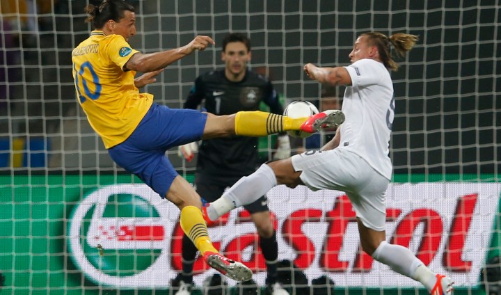 Euro 2012: Ugly France through after losing to Sweden