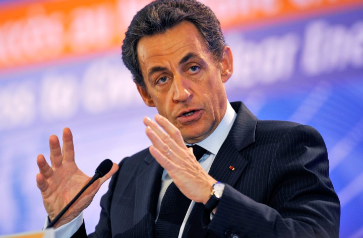 08 March: Sarkozy makes strongest rescue commitment to Greece yet
