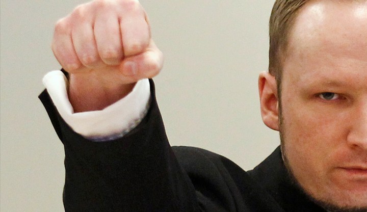 Prosecutors want mass-murderer Breivik ruled insane