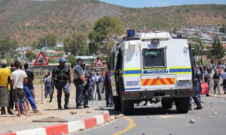 Western Cape protests: calmer day, thicker plot