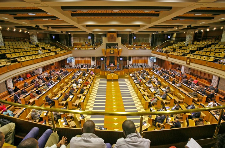 Parliament and media at each others’ throats again