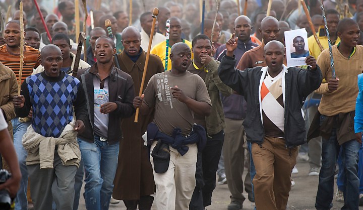 Marikana strikers send ‘down tools, or else’ message to remaining Lonmin employees