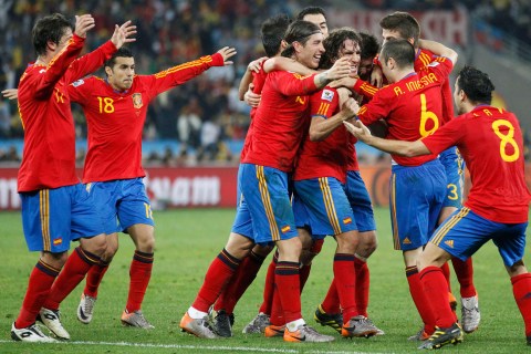 Spanish Armada sinks young German fleet, sails into the World Cup final