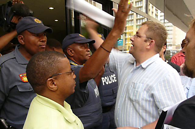 Afriforum (and Steve Hofmyer) nearly come to blows with ANC & police