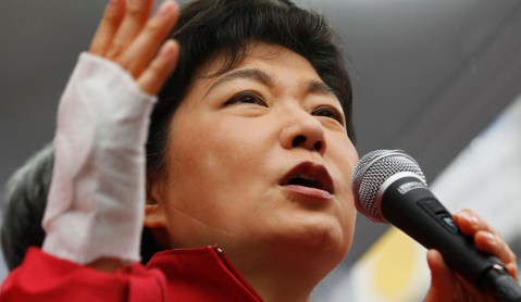 Slain dictator’s daughter turns to mother’s legacy in bid to lead South Korea
